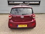 Hyundai i10 1.0i i-Motion Comfort Plus | Airco | LM Velgen | Stoel en stuurverwarming | Privacy glas |