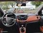 Hyundai i10 1.0i i-Motion Comfort Plus | Airco | LM Velgen | Stoel en stuurverwarming | Privacy glas |