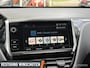 Peugeot 2008 1.2 PureTech Signature Vol Automaat | Airco | PDC Achter | Navi | Bluetooth | Privacy Glas