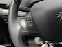 Peugeot 2008 1.2 PureTech Signature Vol Automaat | Airco | PDC Achter | Navi | Bluetooth | Privacy Glas