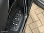 Peugeot 2008 1.2 PureTech Signature Vol Automaat | Airco | PDC Achter | Navi | Bluetooth | Privacy Glas