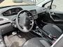 Peugeot 2008 1.2 PureTech Signature Vol Automaat | Airco | PDC Achter | Navi | Bluetooth | Privacy Glas