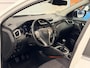 Nissan Qashqai 1.6 N-Connecta | Dealer onderhouden | Trekhaak | Panorama dak |