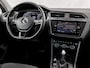 Volkswagen Tiguan 1.4 TSI 4Motion R-Line Sport 150Pk Automaat (VIRTUAL COCKPIT, APPLE CARPLAY, GROOT NAVI, 360 CAMERA, ALCANTARA, KEYLESS, SPORTSTOELEN, STOELVERWARMING, GETINT GLAS, ELEK ACHTERKLEP, NIEUWSTAAT)