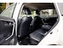 Toyota RAV4 2.5 Hybrid Executive Automaat AWD | Blind Spot Detection | Apple Carplay/ Android Auto | Stoelgeheugen | Camera | Climate | Cruise Control |