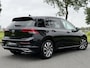 Volkswagen Golf 1.5 TSI Active | Adaptieve Cruise Control | Camera | Virtual Cockpit | Stoelverwarming | Apple CarPlay/Android Auto | HUD | DAB |