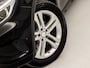 Mercedes-Benz GLA 180 Sport Automaat (GROOT NAVI, LEDER, STOELVERWARMING, SPORTSTOELEN, ZWART HEMEL, CRUISE, NIEUWE APK, NIEUWSTAAT)