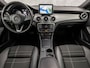 Mercedes-Benz GLA 180 Sport Automaat (GROOT NAVI, LEDER, STOELVERWARMING, SPORTSTOELEN, ZWART HEMEL, CRUISE, NIEUWE APK, NIEUWSTAAT)