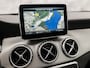 Mercedes-Benz GLA 180 Sport Automaat (GROOT NAVI, LEDER, STOELVERWARMING, SPORTSTOELEN, ZWART HEMEL, CRUISE, NIEUWE APK, NIEUWSTAAT)