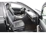 Lexus IS 300h Hybrid Luxury Line | 1e eigenaar! | Schuif-/kanteldak | Adaptive Cruise Control | Lane Assist