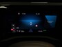 Volkswagen Multivan Life L2H1 1.4 eHybrid | Panoramadak | Trekhaak | Camera | Carplay |