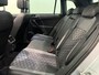 Volkswagen Tiguan 1.5 TSI R-Line Business+ | Panoramdak | Trekhaak | Dodehoek Detectie | Achteruitrijcamera | Stoel- en stuurverwarming