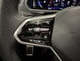 Volkswagen Tiguan 1.5 TSI R-Line Business+ | Panoramdak | Trekhaak | Dodehoek Detectie | Achteruitrijcamera | Stoel- en stuurverwarming
