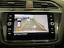 Volkswagen Tiguan 1.5 TSI R-Line Business+ | Panoramdak | Trekhaak | Dodehoek Detectie | Achteruitrijcamera | Stoel- en stuurverwarming
