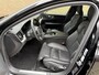 Volvo V60 2.0 T6 Recharge 340pk AWD Long Range | Inscription | Trekhaak wegklapbaar | Lederen bekleding | Camera | Navigatie | Stoelverwarming | Apple CarPlay | Adaptieve cruise | Lane assist | 18 inch velgen | Full-LED | Elektrische achterklep | Dealeronderhouden