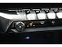 Peugeot 3008 1.6 HYbrid 225 Blue Lease Allure | Rijklaar! | SOH 93,5% | Afn. Trekhaak | Dig. Cockpit | Dodehoek | Stoelverw. | Camera+PDC | Cruise | LED | NAV+App.Connect V