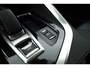 Peugeot 3008 1.6 HYbrid 225 Blue Lease Allure | Rijklaar! | SOH 93,5% | Afn. Trekhaak | Dig. Cockpit | Dodehoek | Stoelverw. | Camera+PDC | Cruise | LED | NAV+App.Connect V