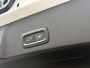 Volvo XC40 1.5 T4 Plug-in hybrid Plus Bright / PHEV / 1800kg Trekhaak Elektr. / Harman & Kardon / Elektr. Stoelen + Memory / Camera / Dodehoek Detectie / Adaptieve Cruise /
