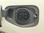 Volvo XC40 1.5 T4 Plug-in hybrid Plus Bright / PHEV / 1800kg Trekhaak Elektr. / Harman & Kardon / Elektr. Stoelen + Memory / Camera / Dodehoek Detectie / Adaptieve Cruise /