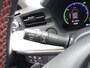 Honda HR-V 1.5 i-MMD 131pk CVT Advance Style + 4 Seizoenenbanden + Privacy Glas + Trekhaak