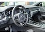 Volvo V60 2.0 T8 Twin Engine AWD R-Design|Memory|Stoelverwarming|BLIS|Camera|Pano|