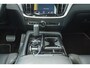 Volvo V60 2.0 T8 Twin Engine AWD R-Design|Memory|Stoelverwarming|BLIS|Camera|Pano|