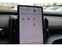 Volvo EX30 Single Motor Extended Range Plus 69 kWh | Stoelverwarming | H/K | Pilot Assist | BLIS | Parkeercamera | Glossy Black | Keyless