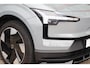 Volvo EX30 Single Motor Extended Range Plus 69 kWh | Stoelverwarming | H/K | Pilot Assist | BLIS | Parkeercamera | Glossy Black | Keyless