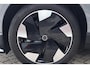 Volvo EX30 Single Motor Extended Range Plus 69 kWh | Stoelverwarming | H/K | Pilot Assist | BLIS | Parkeercamera | Glossy Black | Keyless