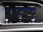 Volvo V40 2.0 T2 Momentum Climate Control Navigatie Stoelverwarming Trekhaak Led Lichtmetalen velgen Cruise control