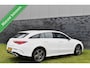 Mercedes-Benz CLA Shooting Brake 250 e AMG Line PANODAK/CAMERA/ETC.!