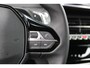 Peugeot 2008 1.2 Hybrid 136 Style NAVIGATIE - PARKEERHULP & CAMERA VOOR/ACHTER - ADAPTIEVE CRUISE CONTROL