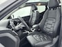 Nissan Qashqai 1.3 DIG-T Premium Edition | airco automatisch | Apple Carplay/Android | cruise control | LED koplampen | lederen bekleding | lichtmetalen velgen 19" | navigatiesysteem full map | panoramadak |