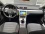 Volkswagen Passat CC 1.8 TSI 4p. Airco Stuurwielbediening Schuif kantel dak Bluetooth Navigatie 4-Persoons