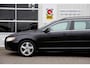Volvo V70 1.6 T4 Momentum*Perfect Onderh.*NL-Auto*Trekhaak/Navi/Leder/Cruise-Control/Climate-Control/Parkeersens.*