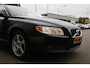 Volvo V70 1.6 T4 Momentum*Perfect Onderh.*NL-Auto*Trekhaak/Navi/Leder/Cruise-Control/Climate-Control/Parkeersens.*