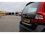 Volvo V70 1.6 T4 Momentum*Perfect Onderh.*NL-Auto*Trekhaak/Navi/Leder/Cruise-Control/Climate-Control/Parkeersens.*