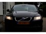 Volvo V70 1.6 T4 Momentum*Perfect Onderh.*NL-Auto*Trekhaak/Navi/Leder/Cruise-Control/Climate-Control/Parkeersens.*