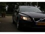 Volvo V70 1.6 T4 Momentum*Perfect Onderh.*NL-Auto*Trekhaak/Navi/Leder/Cruise-Control/Climate-Control/Parkeersens.*