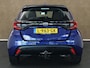 Toyota Yaris 1.5 Hybrid Dynamic - ORIGINEEL NEDERLANDSE AUTO - TREKHAAK (450KG TREKGEWICHT) - AUTOMATISCHE AIRCO - ACHTERUITRIJCAMERA - PARKEERSENSOREN ACHTER - KEYLESS ENTRY/START - LED KOPLAMPEN - APPLE CARPLAY/ANDROID AUTO