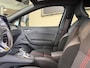 Renault Captur 1.3 MHEV 160 R.S. Line | Groot Navi | 18 " | Camera | Led | Stoel & Stuur Verwarming 100% Dealer onderhouden!