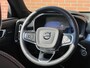 Volvo XC40 2.0 B4 Plus Dark Mild hybrid, Automaat, Panoramadak, Stoel- en stuurverwarming, Park assist voor- en achter, Parkeercamera,