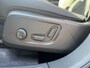 Volvo XC40 2.0 B4 Plus Dark Mild hybrid, Automaat, Panoramadak, Stoel- en stuurverwarming, Park assist voor- en achter, Parkeercamera,