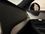 Volvo XC90 T8 AWD Recharge Ultimate Dark Long Range | Trekhaak | 360 Camera | Head-Up Display | Harman Kardon | 455pk | All Season banden | Adaptieve Cruise Control | Stoelverwarming voor+achter | Stuurwielverwarming | Schuifdak | Standkachel met Volvo On Call App | Full LED Meesturende koplampen | Pilot Assist | BLIS Dode Hoek Detectie | Alcantara hemelbekleding | Lederen zonnekleppen en handgrepen | Elektrische voorstoelen geheugen | R-Design Contour stoelen met wit stiksel en bies | Zitting verlenging voorstoelen | Lederen dashboard | 20 Inch | Google Infotainment | Keyless Drive | Privacy Glass | Elektrisch bedienbare achterklep | Geïntegreerd kinderzitje achterin | Geïntegreerde zongordijnen achterportieren | Verlichte instaplijsten | 7-Persoons | 4-Zone Climate Control | DAB Radio | Apple Carplay/Android Auto | Thunder Grey Metallic |