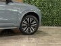 Volvo XC90 T8 AWD Recharge Ultimate Dark Long Range | Trekhaak | 360 Camera | Head-Up Display | Harman Kardon | 455pk | All Season banden | Adaptieve Cruise Control | Stoelverwarming voor+achter | Stuurwielverwarming | Schuifdak | Standkachel met Volvo On Call App | Full LED Meesturende koplampen | Pilot Assist | BLIS Dode Hoek Detectie | Alcantara hemelbekleding | Lederen zonnekleppen en handgrepen | Elektrische voorstoelen geheugen | R-Design Contour stoelen met wit stiksel en bies | Zitting verlenging voorstoelen | Lederen dashboard | 20 Inch | Google Infotainment | Keyless Drive | Privacy Glass | Elektrisch bedienbare achterklep | Geïntegreerd kinderzitje achterin | Geïntegreerde zongordijnen achterportieren | Verlichte instaplijsten | 7-Persoons | 4-Zone Climate Control | DAB Radio | Apple Carplay/Android Auto | Thunder Grey Metallic |