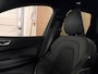 Volvo XC60 T6 AWD Recharge Plus Black Edition | Trekhaak | 360° Camera | Harman Kardon | Adaptieve Cruise Control | Stoelverwarming voor+achter | Stuurwielverwarming | Schuifdak | Full LED Meesturende koplampen | Pilot Assist | BLIS Dode Hoek Detectie | Elektrische voorstoelen geheugen | R-Design Contour stoelen met wit stiksel en bies | Zitting verlenging voorstoelen | 21 Inch | Google Infotainment | Keyless Drive | Elektrisch bedienbare achterklep | DAB Radio | Apple Carplay/Android Auto | Alarm Klasse III | Draadloos telefoon opladen | Volvo On Call met mobiele App functie | Onyx Black Metallic |