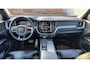 Volvo XC60 2.0 T5 AWD R-Design | Luchtvering | 360 Camera | Adaptive Cruise Control | BLIS | Stoelverwarming voor & achter | Stuuverwarming | Gelamineerd Glas | Head-Up Display |