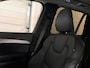 Volvo XC90 T8 AWD Recharge Ultra Dark | Luchtvering | Trekhaak | 360 Camera | Head-Up Display | Harman Kardon | 455pk | Adaptieve Cruise Control | Stoelverwarming voor+achter | Stuurwielverwarming | Schuifdak | Full LED Meesturende koplampen | Pilot Assist | BLIS Dode Hoek Detectie | Alcantara hemelbekleding | Lederen zonnekleppen en handgrepen | Elektrische voorstoelen geheugen | Lederen bekleding | Zitting verlenging voorstoelen | Lederen dashboard | 20 Inch | Google Infotainment | Keyless Drive | Privacy Glass | Elektrisch bedienbare achterklep | Geïntegreerd kinderzitje achterin | Geïntegreerde zongordijnen achterportieren | Verlichte instaplijsten | 7-Persoons | 4-Zone Climate Control | DAB Radio | Apple Carplay/Android Auto | Alarm Klasse III | Onyx Black Metallic |