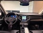 Volvo XC90 T8 AWD Recharge Ultra Dark | Luchtvering | Trekhaak | 360 Camera | Head-Up Display | Harman Kardon | 455pk | Adaptieve Cruise Control | Stoelverwarming voor+achter | Stuurwielverwarming | Schuifdak | Full LED Meesturende koplampen | Pilot Assist | BLIS Dode Hoek Detectie | Alcantara hemelbekleding | Lederen zonnekleppen en handgrepen | Elektrische voorstoelen geheugen | Lederen bekleding | Zitting verlenging voorstoelen | Lederen dashboard | 20 Inch | Google Infotainment | Keyless Drive | Privacy Glass | Elektrisch bedienbare achterklep | Geïntegreerd kinderzitje achterin | Geïntegreerde zongordijnen achterportieren | Verlichte instaplijsten | 7-Persoons | 4-Zone Climate Control | DAB Radio | Apple Carplay/Android Auto | Alarm Klasse III | Onyx Black Metallic |