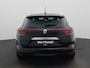 Renault Megane Grandtour TCe 140 Limited | Climate Control / ECC | Licht metalen velgen 16 inch | Cruise control Standaard | Navigatie | LED koplampen | Park Distance Control voor en achter | Achteruitrijcamera | Dakrailing |